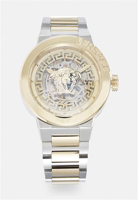 watch versace p411908